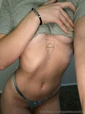 Goddesskali00 OnlyFans Leaked Free Thumbnail Picture - #0dsgGDRSdE