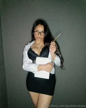 Goddesskalu OnlyFans Leaked Free Thumbnail Picture - #DsZGDxxty6