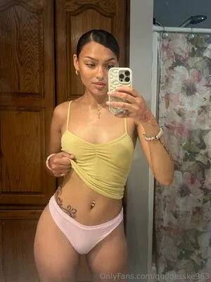 Goddesske963 OnlyFans Leaked Free Thumbnail Picture - #HoDizBvSED