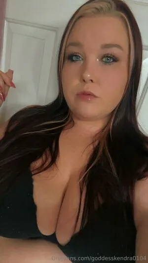 Goddesskendra0104 OnlyFans Leaked Free Thumbnail Picture - #PV5X9KJP2w