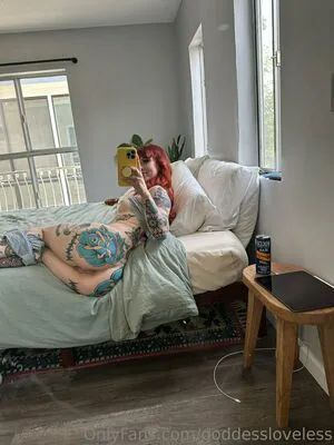 Goddessloveless OnlyFans Leaked Free Thumbnail Picture - #YnoGlMSC40