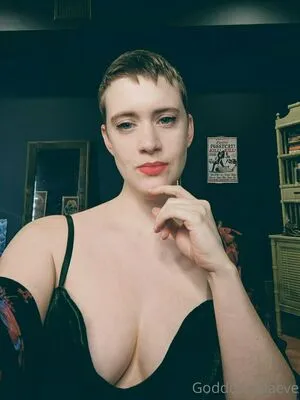 Goddessmaeve OnlyFans Leaked Free Thumbnail Picture - #1wANMG3tSC