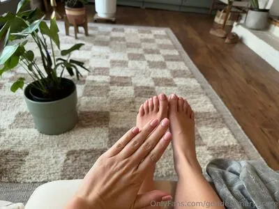 Goddessmarygrace OnlyFans Leaked Free Thumbnail Picture - #S6Kyil0mF8