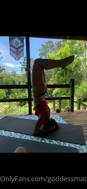 Goddessmaterial1 OnlyFans Leaked Free Thumbnail Picture - #HyESYTqYed