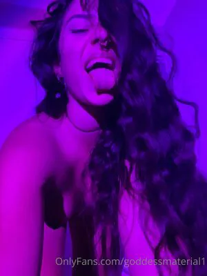 Goddessmaterial1 OnlyFans Leaked Free Thumbnail Picture - #SrjkUid8Do