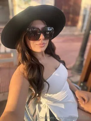Goddessmiah16 OnlyFans Leaked Free Thumbnail Picture - #7MEbnQazI3