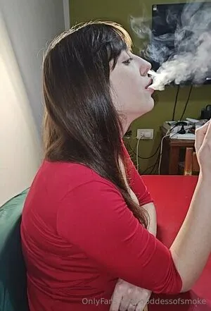 Goddessofsmoke OnlyFans Leaked Free Thumbnail Picture - #JTfhxPmt2P