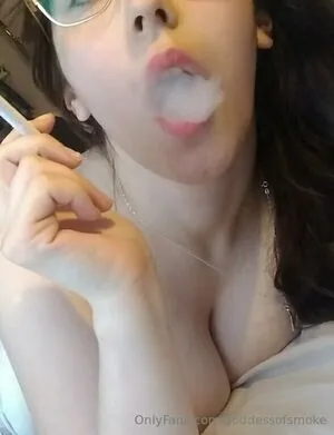 Goddessofsmoke OnlyFans Leaked Free Thumbnail Picture - #R8zFnQH9F4