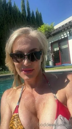 Goddesssevera2 OnlyFans Leaked Free Thumbnail Picture - #O0OZ0rCaA2