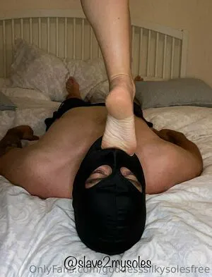 Goddesssilkysolesfree OnlyFans Leaked Free Thumbnail Picture - #lMuEF8kevO