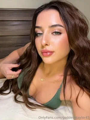 Goddesstaylor43 OnlyFans Leaked Free Thumbnail Picture - #OOxfbENGSz
