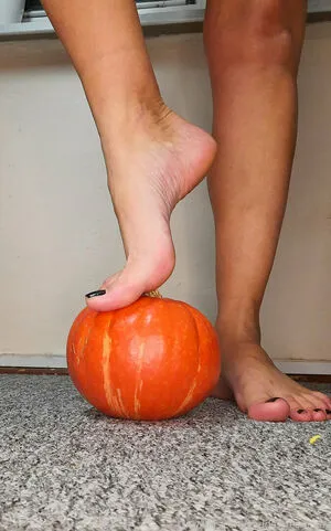 Goddesstessaprag OnlyFans Leaked Free Thumbnail Picture - #10c4vfzqUf
