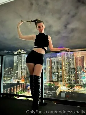Goddessxoally OnlyFans Leaked Free Thumbnail Picture - #mCKFuk9OXM