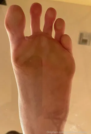 Goddesszeldafeet11 OnlyFans Leaked Free Thumbnail Picture - #jf8cvksGIf