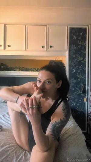 Goddesszoexx OnlyFans Leaked Free Thumbnail Picture - #xmldha0djn