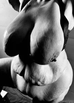 Godmama Io OnlyFans Leaked Free Thumbnail Picture - #MFnAxfbpds