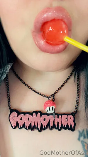 Godmotherofassfree OnlyFans Leaked Free Thumbnail Picture - #CGdgGJWTPt