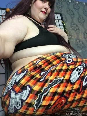 Godmotherthegreatfree OnlyFans Leaked Free Thumbnail Picture - #JxiC868ZDH