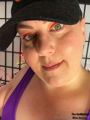 Godmotherthegreatfree OnlyFans Leaked Free Thumbnail Picture - #MsTrirkCZu