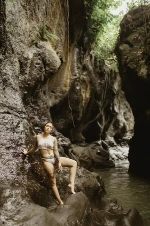 Godsavecarolynjean OnlyFans Leaked Free Thumbnail Picture - #KrqKnI6YX1