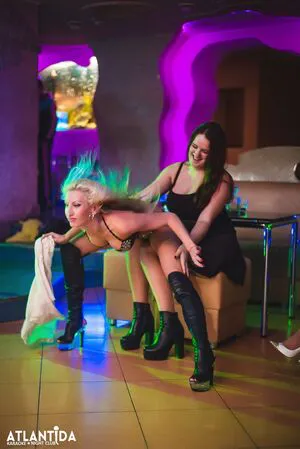 Gogo Stripper OnlyFans Leaked Free Thumbnail Picture - #aoS5EUO3oC