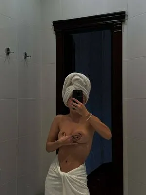 Gold Oyster OnlyFans Leaked Free Thumbnail Picture - #ZQCo35dnG8