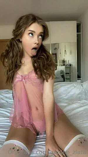 Golden Zlata OnlyFans Leaked Free Thumbnail Picture - #SowbE25bmd