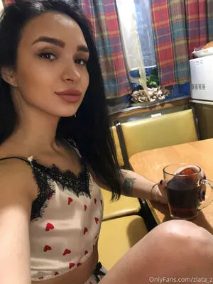 Golden Zlata OnlyFans Leaked Free Thumbnail Picture - #jH5slCIoNk