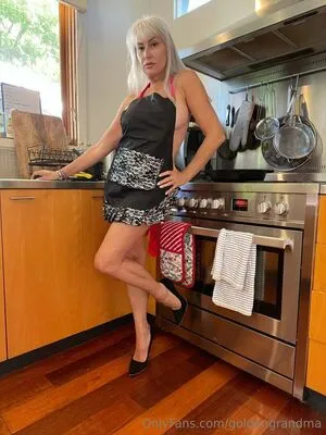 Goldengrandma OnlyFans Leaked Free Thumbnail Picture - #iUekkknLuC