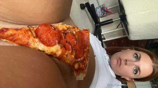 Goldenkittyglow OnlyFans Leaked Free Thumbnail Picture - #9R0a3LIchx