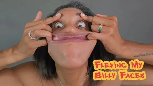 Goldenlace OnlyFans Leaked Free Thumbnail Picture - #auXy4Ij6Ow