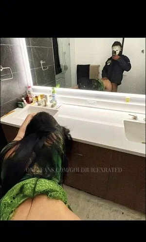 Goldjuicexrated OnlyFans Leaked Free Thumbnail Picture - #kbQUTGlfwC