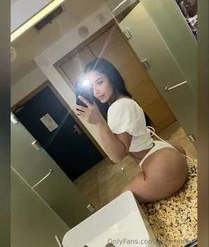 Goldreneee OnlyFans Leaked Free Thumbnail Picture - #lzohlwSjuN