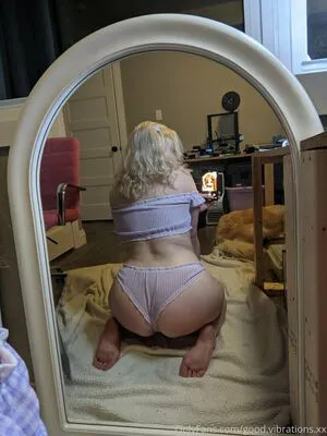 Good Vibrations Xx OnlyFans Leaked Free Thumbnail Picture - #82Erpti9p9