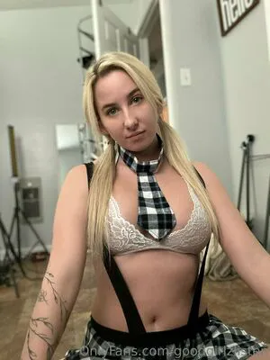 Goodgirlzlisten OnlyFans Leaked Free Thumbnail Picture - #SNOrDWox3k