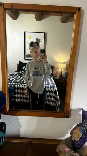 Goodlordlorrie OnlyFans Leaked Free Thumbnail Picture - #GwAa0HUM5P