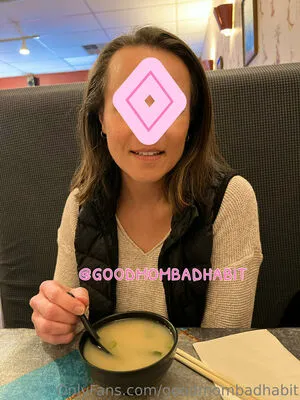 Goodmombadhabit OnlyFans Leaked Free Thumbnail Picture - #ypwj8Z9HzX