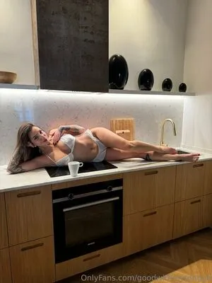 Goodwithmytongue OnlyFans Leaked Free Thumbnail Picture - #HGhictuG4K