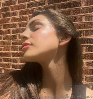 Goodwithmytongue OnlyFans Leaked Free Thumbnail Picture - #4JAIUzC9bp