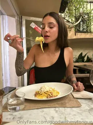 Goodwithmytongue OnlyFans Leaked Free Thumbnail Picture - #lxObTamb81