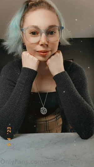 Gooeychewycosplay OnlyFans Leaked Free Thumbnail Picture - #YDJXx3laX8