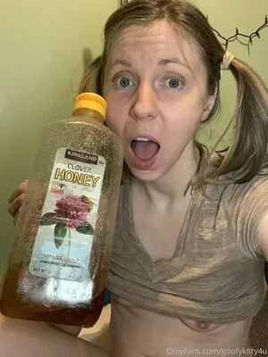 Goofykitty4u OnlyFans Leaked Free Thumbnail Picture - #Yjm7I5CE9z