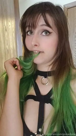 Goosaphone OnlyFans Leaked Free Thumbnail Picture - #4BYByEvw4K