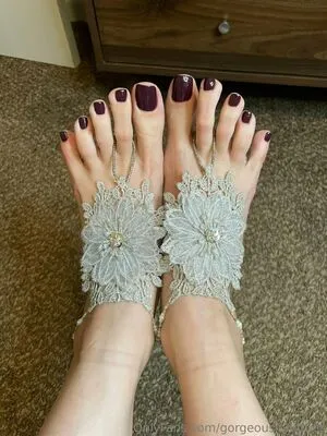 Gorgeouslongtoes OnlyFans Leaked Free Thumbnail Picture - #4e4sHcIDid