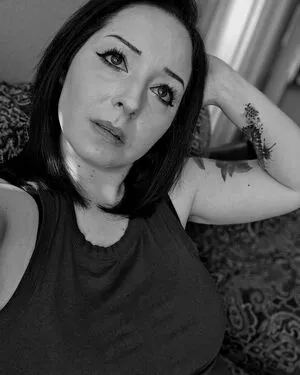Goth Goddess Thea OnlyFans Leaked Free Thumbnail Picture - #HXW2qhc7id