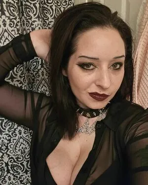 Goth Goddess Thea OnlyFans Leaked Free Thumbnail Picture - #Jq5413t1PA