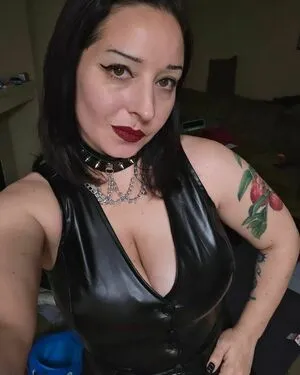 Goth Goddess Thea OnlyFans Leaked Free Thumbnail Picture - #OMqR5qEmUM