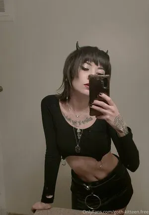 Goth Kitteen Free OnlyFans Leaked Free Thumbnail Picture - #BBaF5ox3J9