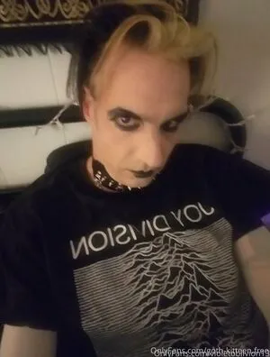 Goth Kitteen Free OnlyFans Leaked Free Thumbnail Picture - #khWm67Umvj