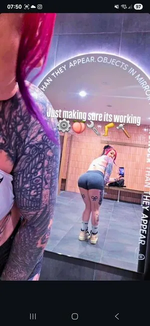 Goth Muscle Mommy OnlyFans Leaked Free Thumbnail Picture - #e0AhJNXjLN